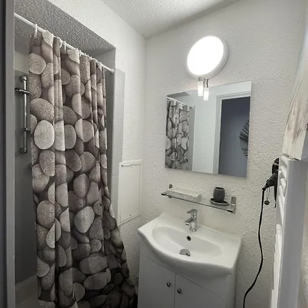 Sete, En Bord De Avec Terrasse Lejlighed *